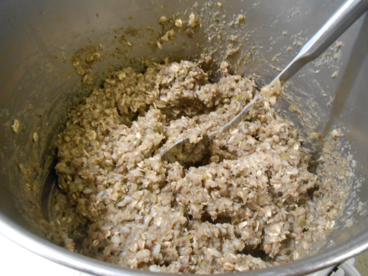 COCONUT LENTIL ANIMAL-FREE BURGER BATTER IN POT
