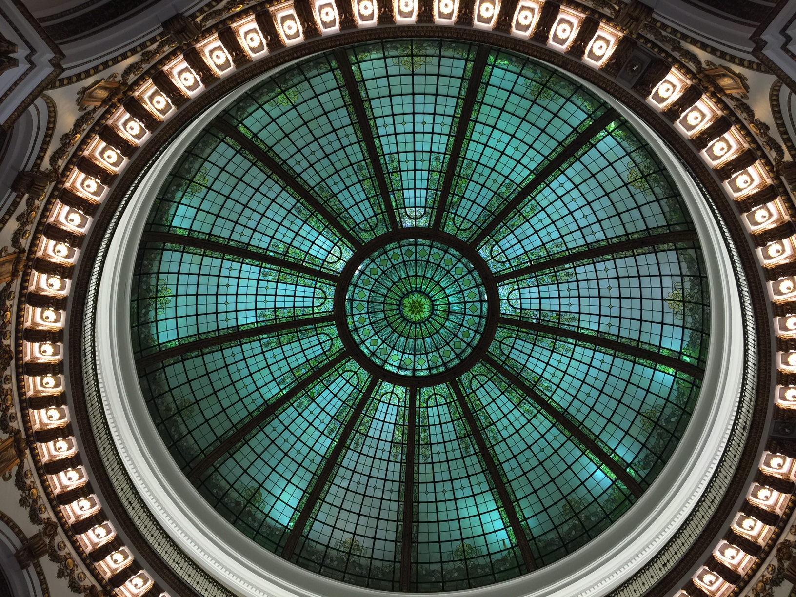 heinens-grocery-store-3