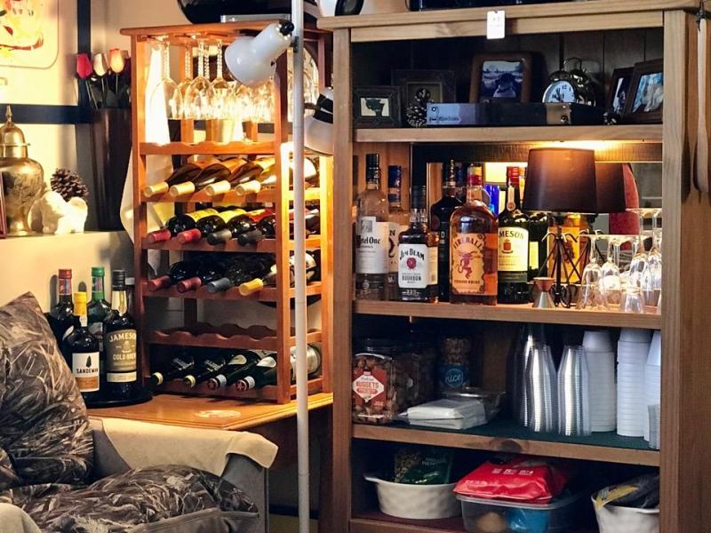 DAVIES-TIGHT KITCHEN AND&nbsp;BAR